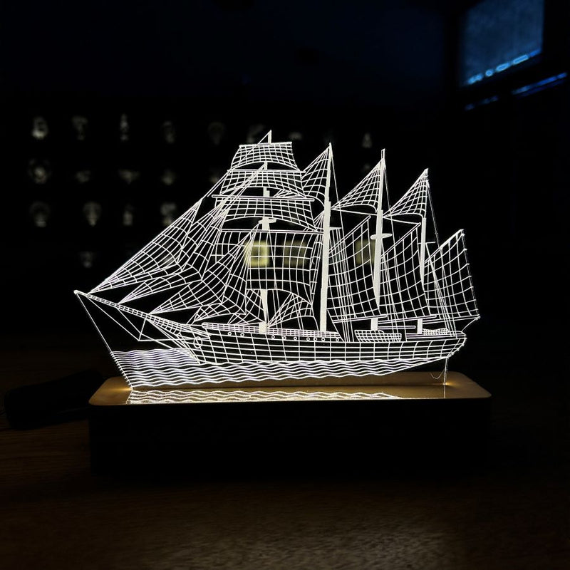 Yelkenli Gemi Figürlü Dekoratif Hediye Led Masa Lambası | BYLAMP